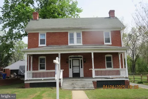 6822 Buckingham Ln, Buckeystown, MD 21717