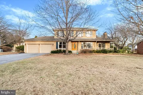 8105 Frosty Field Ct, Frederick, MD 21702