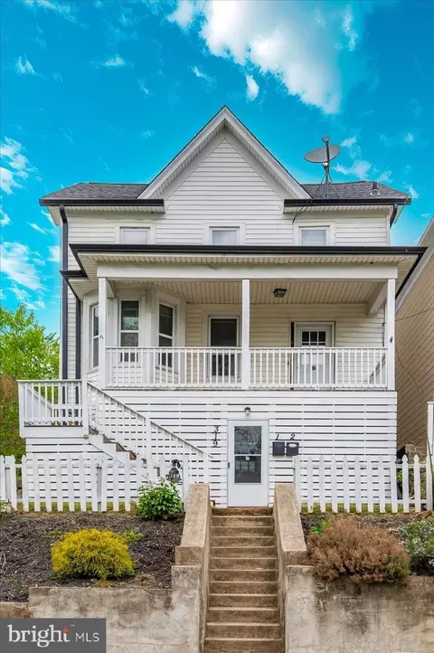 Exterior - 319 E A St, Brunswick, MD 21716 photo 10 of 11