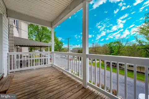 Exterior - 319 E A St, Brunswick, MD 21716 photo 3 of 11