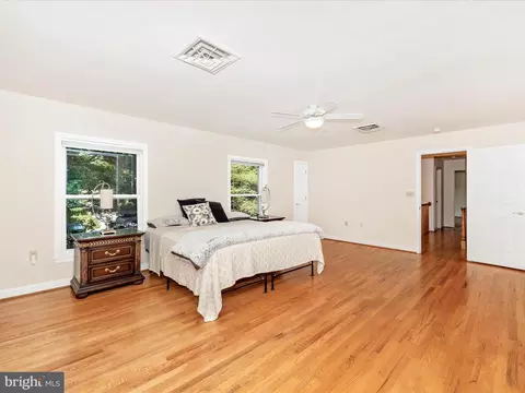 Bedroom - 6015 White Flint Dr, Frederick, MD 21702 photo 3 of 6