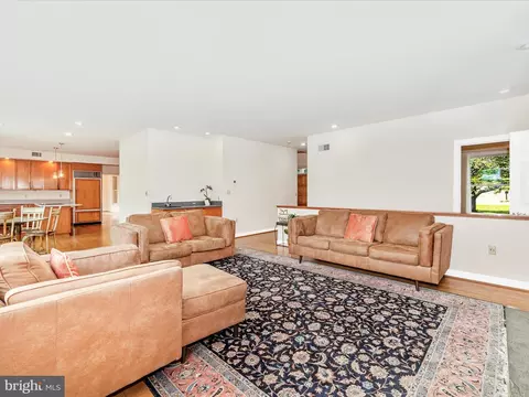 Living - 6015 White Flint Dr, Frederick, MD 21702 photo 7 of 10