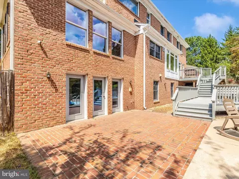 Exterior - 6015 White Flint Dr, Frederick, MD 21702 photo 8 of 14