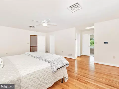 Bedroom - 6015 White Flint Dr, Frederick, MD 21702 photo 2 of 6