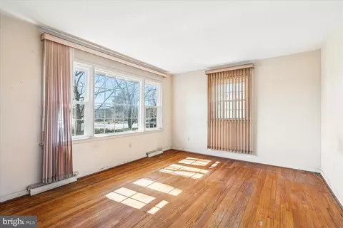 6630 Willis Ln, Frederick, MD 21702 photo 9