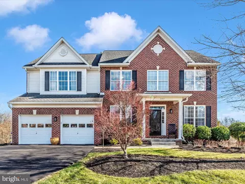 333 Braeburn Ct, Walkersville, MD 21793