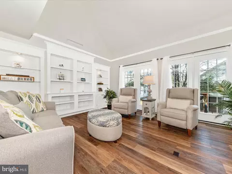 Living - 2481 Five Shillings Rd, Frederick, MD 21701 photo 1 of 4