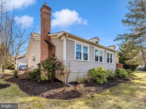 Exterior - 2481 Five Shillings Rd, Frederick, MD 21701 photo 7 of 17