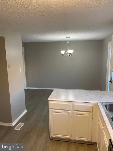 1745 Northridge Ln, Frederick, MD 21702 photo 5