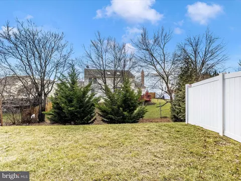 Exterior - 446 Pemberton Park Ln, Frederick, MD 21703 photo 14 of 14
