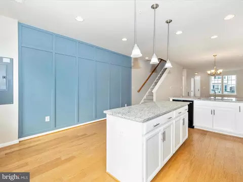 Entry Way - 446 Pemberton Park Ln, Frederick, MD 21703 photo 2 of 7