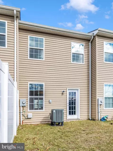 Exterior - 446 Pemberton Park Ln, Frederick, MD 21703 photo 13 of 14