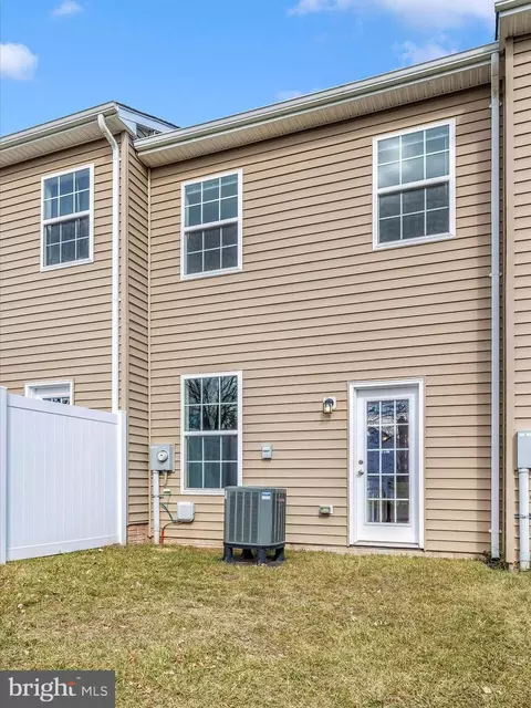 Exterior - 446 Pemberton Park Ln, Frederick, MD 21703 photo 8 of 14