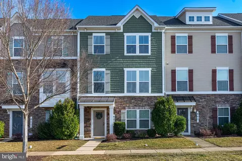 609 Potomac View Pkwy, Brunswick, MD 21716