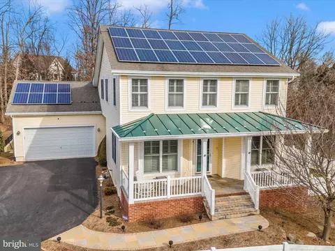 610 Gala Way, New Market, MD 21774