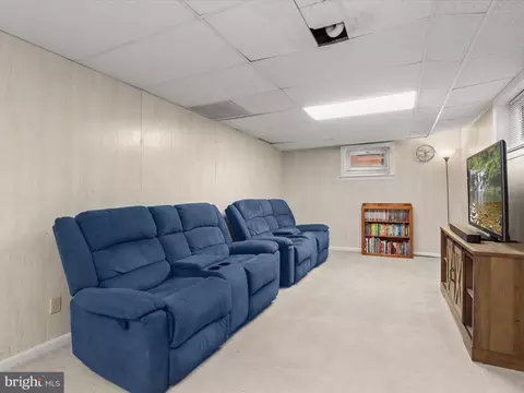 Living - 111 Frederick Ave, Frederick, MD 21701 photo 8 of 9