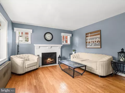 Living - 111 Frederick Ave, Frederick, MD 21701 photo 4 of 9