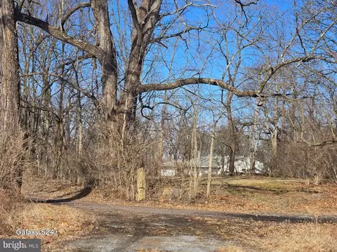 4147 Lander Rd, Jefferson, MD 21755 photo 2