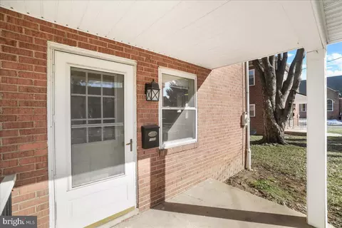 Exterior - 1000 1006 7th St, Frederick, MD 21701 photo 8 of 12