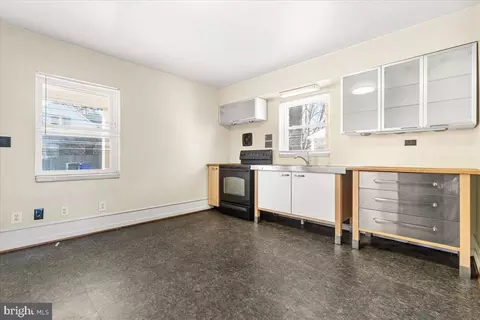 Kitchen - 1000 1006 7th St, Frederick, MD 21701 photo 3 of 4