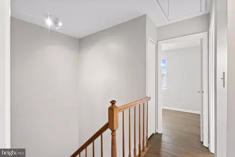 Entry Way - 413 Shannon Ct, Frederick, MD 21701 photo 2 of 3
