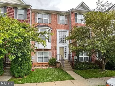 Exterior - 222 Timber View Ct, Frederick, MD 21702 photo 2 of 2