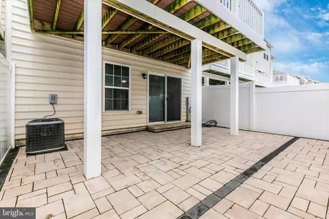 7821 Wormans Mill Rd, Frederick, MD 21701 photo 11