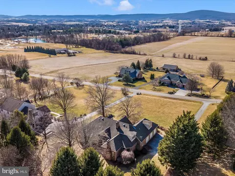 View/Area - 7781 Coblentz Rd, Middletown, MD 21769 photo 1 of 4