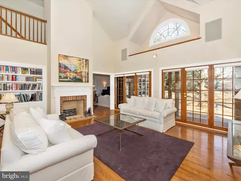 Living - 7781 Coblentz Rd, Middletown, MD 21769 photo 1 of 5