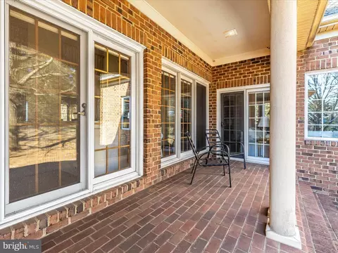 Exterior - 7781 Coblentz Rd, Middletown, MD 21769 photo 9 of 11