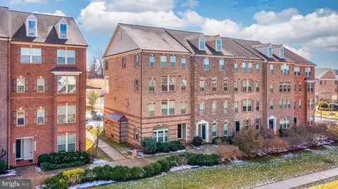 9216 Landon House Way, Frederick, MD 21704