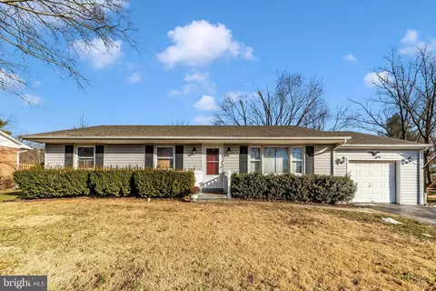 Exterior - 4317 Dover Dr, Frederick, MD 21703 photo 2 of 10
