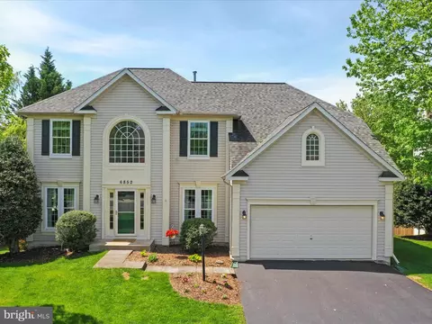 Exterior - 6852 Fielding Ct, Frederick, MD 21703 photo 2 of 15