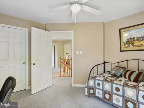 Bedroom - 6852 Fielding Ct, Frederick, MD 21703 photo 2 of 7