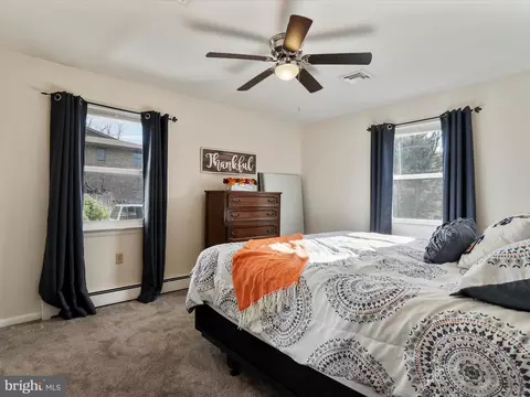 Bedroom - 7305 Parkview Dr, Frederick, MD 21702 photo 4 of 5