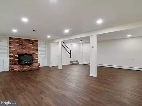 Living - 7305 Parkview Dr, Frederick, MD 21702 photo 3 of 3