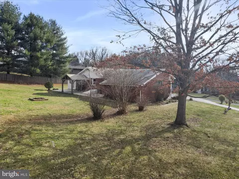 Exterior - 7305 Parkview Dr, Frederick, MD 21702 photo 8 of 8
