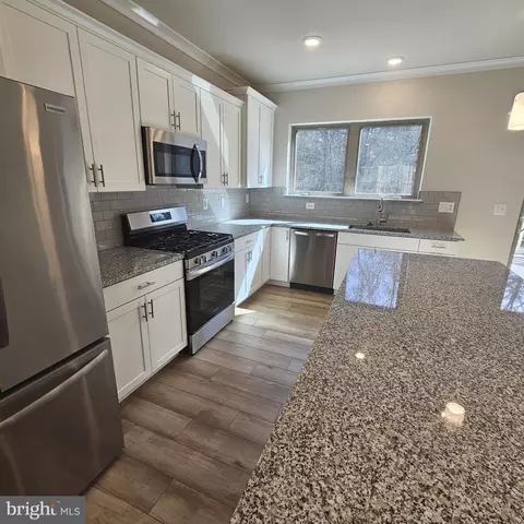 2294 Marcy Dr, Frederick, MD 21702