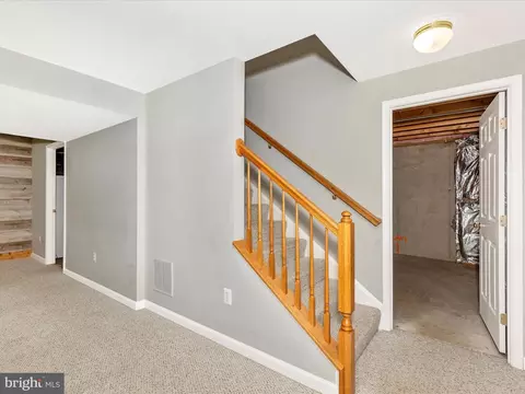 Entry Way - 5060 Croydon Ct, Frederick, MD 21703 photo 7 of 7
