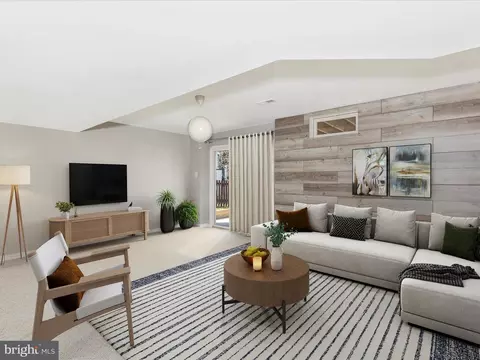 Living - 5060 Croydon Ct, Frederick, MD 21703 photo 9 of 9