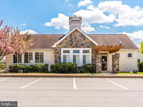 Exterior - 5060 Croydon Ct, Frederick, MD 21703 photo 12 of 15