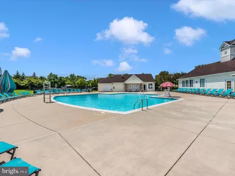 Exterior - 5060 Croydon Ct, Frederick, MD 21703 photo 15 of 15