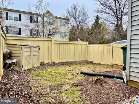 Exterior - 160 Heathfield Dr, Frederick, MD 21702 photo 3 of 4
