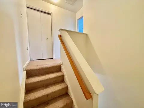 Entry Way - 160 Heathfield Dr, Frederick, MD 21702 photo 4 of 4