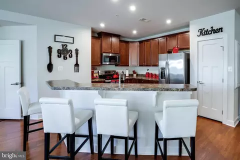 6480 Calverton Dr #201, Frederick, MD 21703