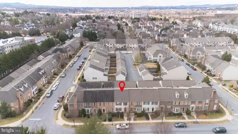 2507 Waterside Dr, Frederick, MD 21701 photo 2