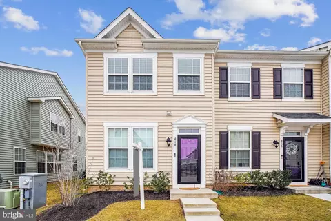 414 Pemberton Park Ln, Frederick, MD 21703