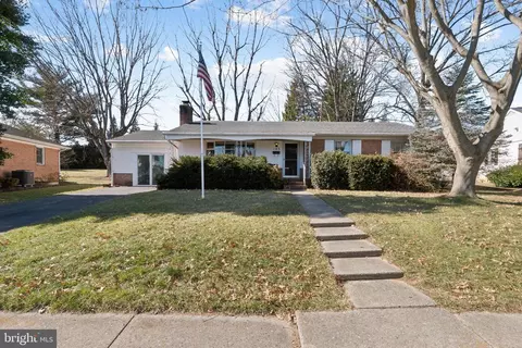 103 Fairview Ave, Frederick, MD 21701
