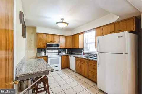 103 Fairview Ave, Frederick, MD 21701 photo 7