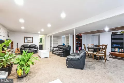 103 Fairview Ave, Frederick, MD 21701 photo 20
